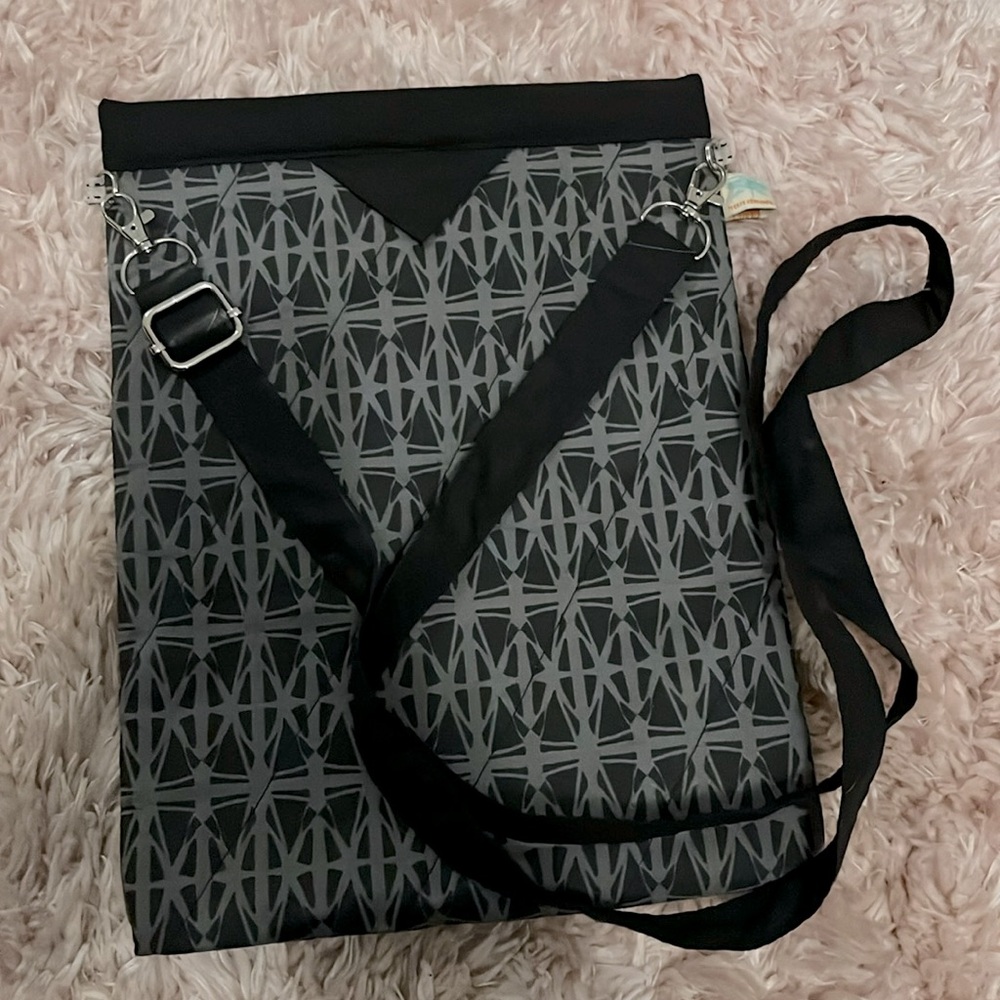 Gray & Black Crossbody Bag